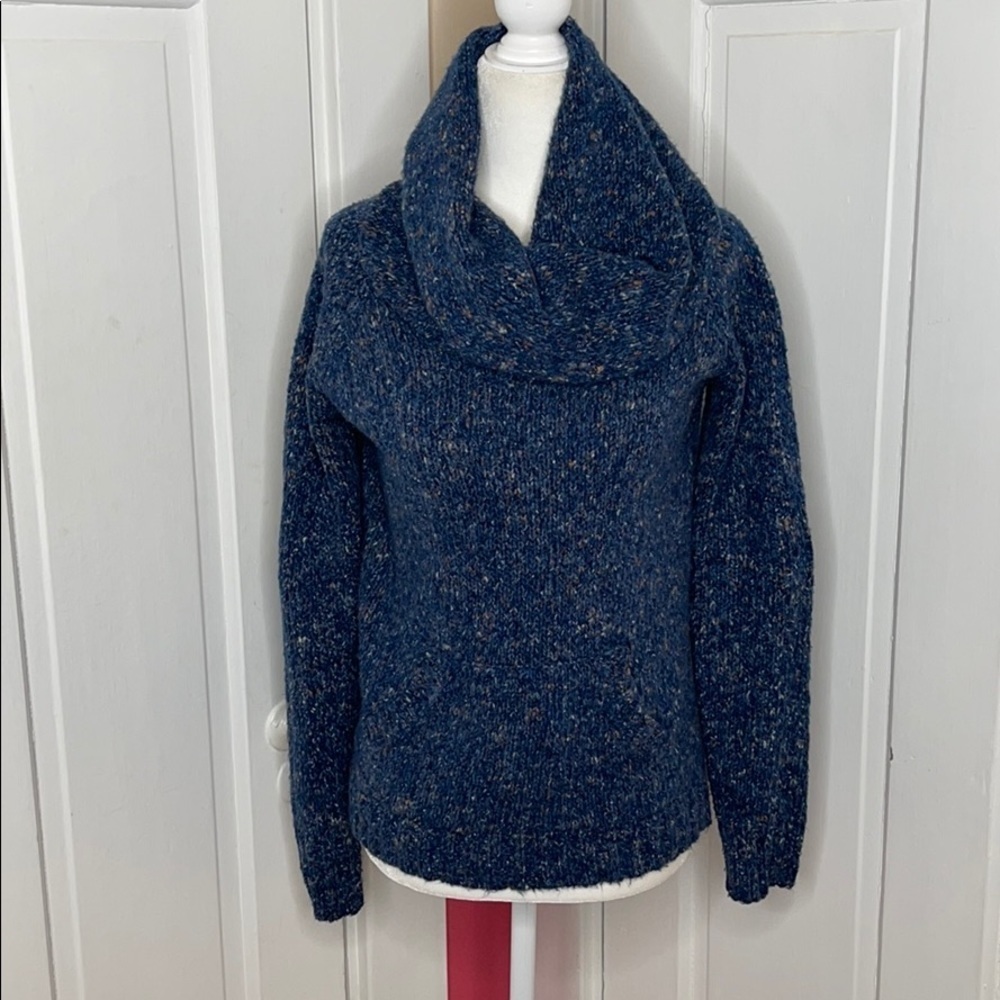 KENSIE•SWEATER
